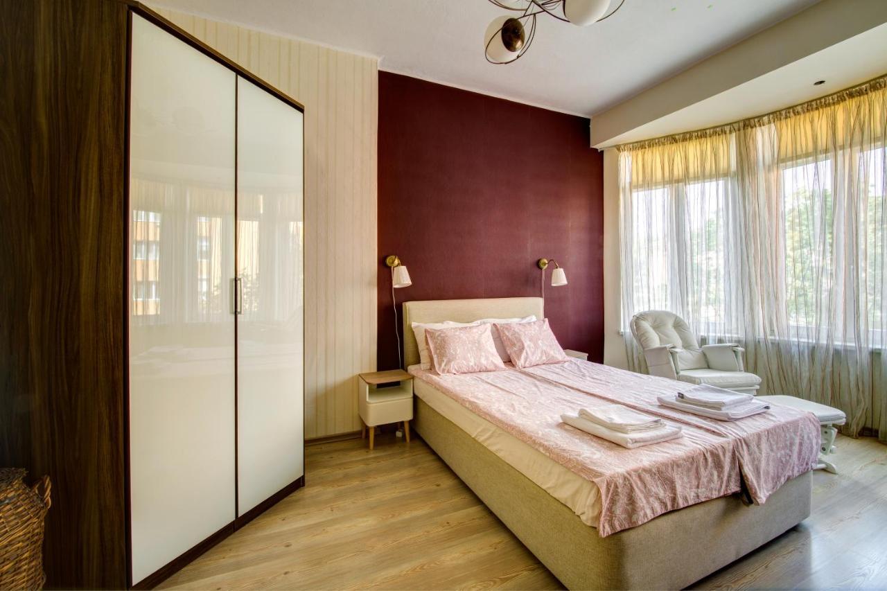 Apartment 65 - Airy Aprt At Top Center София Екстериор снимка