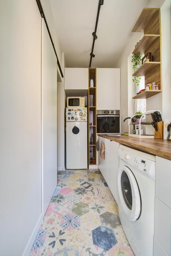 Apartment 65 - Airy Aprt At Top Center София Екстериор снимка